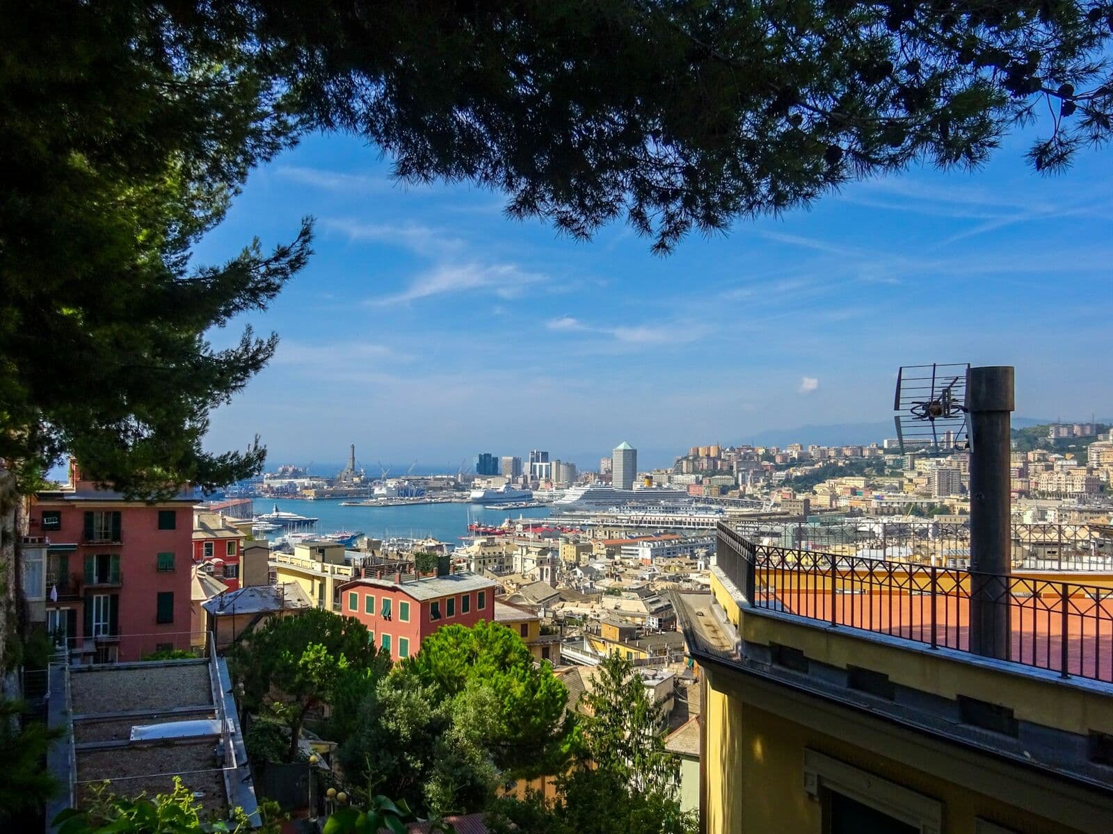 Genova skyline